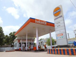 indian oil petrol pump